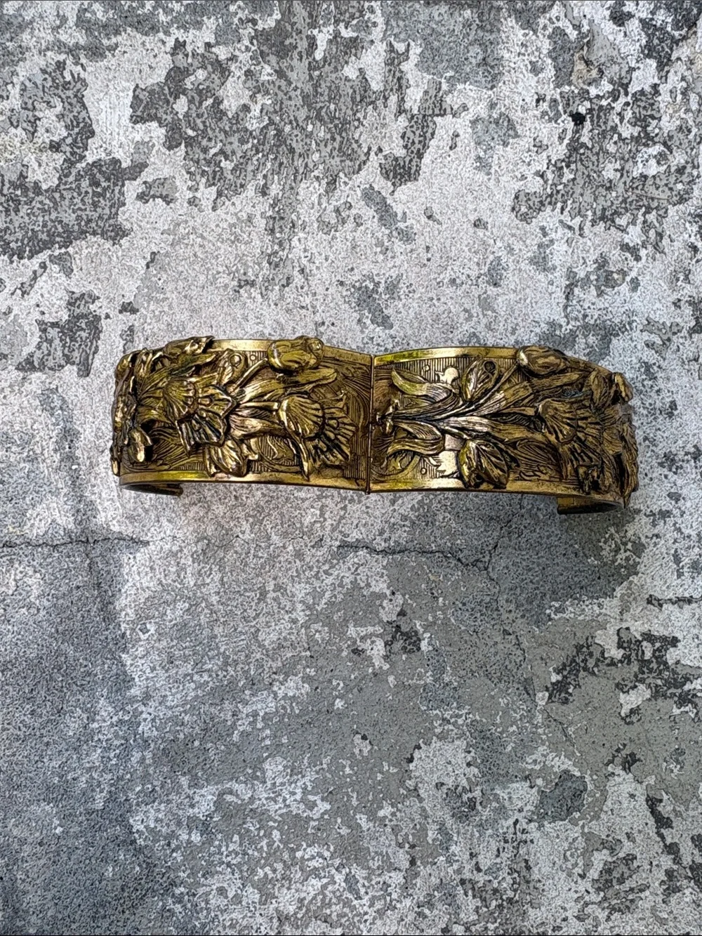 Victorian style Repousse floral hinged bangle